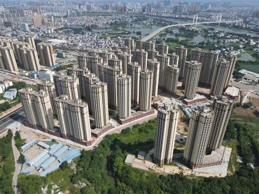 贵港市六八村棚户区改造项目（园博园第一安置区南区）选用金洋外墙真石漆